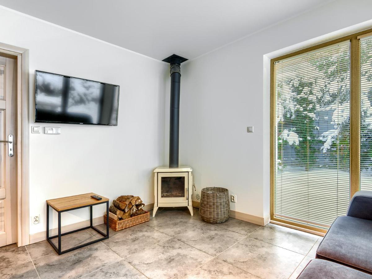 Mazursko - Komfortowe Apartamenty Nad Jeziorem, Sauna, Kominki Na Parterze Kretowiny Esterno foto