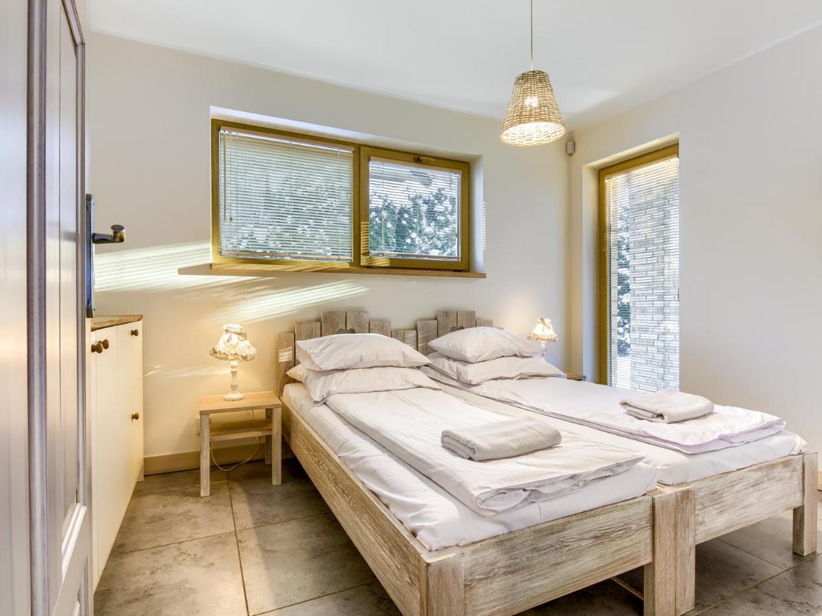 Mazursko - Komfortowe Apartamenty Nad Jeziorem, Sauna, Kominki Na Parterze Kretowiny Esterno foto