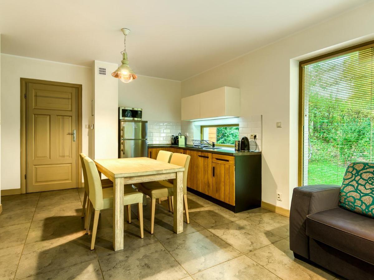 Mazursko - Komfortowe Apartamenty Nad Jeziorem, Sauna, Kominki Na Parterze Kretowiny Esterno foto