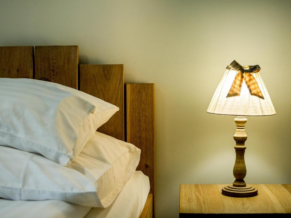 Mazursko - Komfortowe Apartamenty Nad Jeziorem, Sauna, Kominki Na Parterze Kretowiny Esterno foto