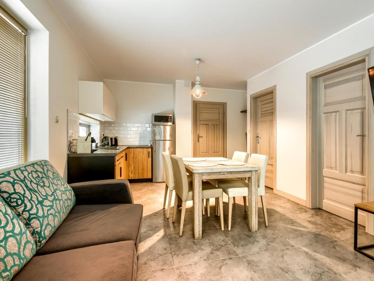 Mazursko - Komfortowe Apartamenty Nad Jeziorem, Sauna, Kominki Na Parterze Kretowiny Esterno foto