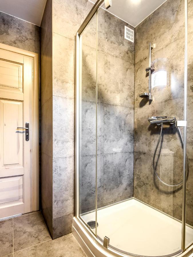 Mazursko - Komfortowe Apartamenty Nad Jeziorem, Sauna, Kominki Na Parterze Kretowiny Esterno foto