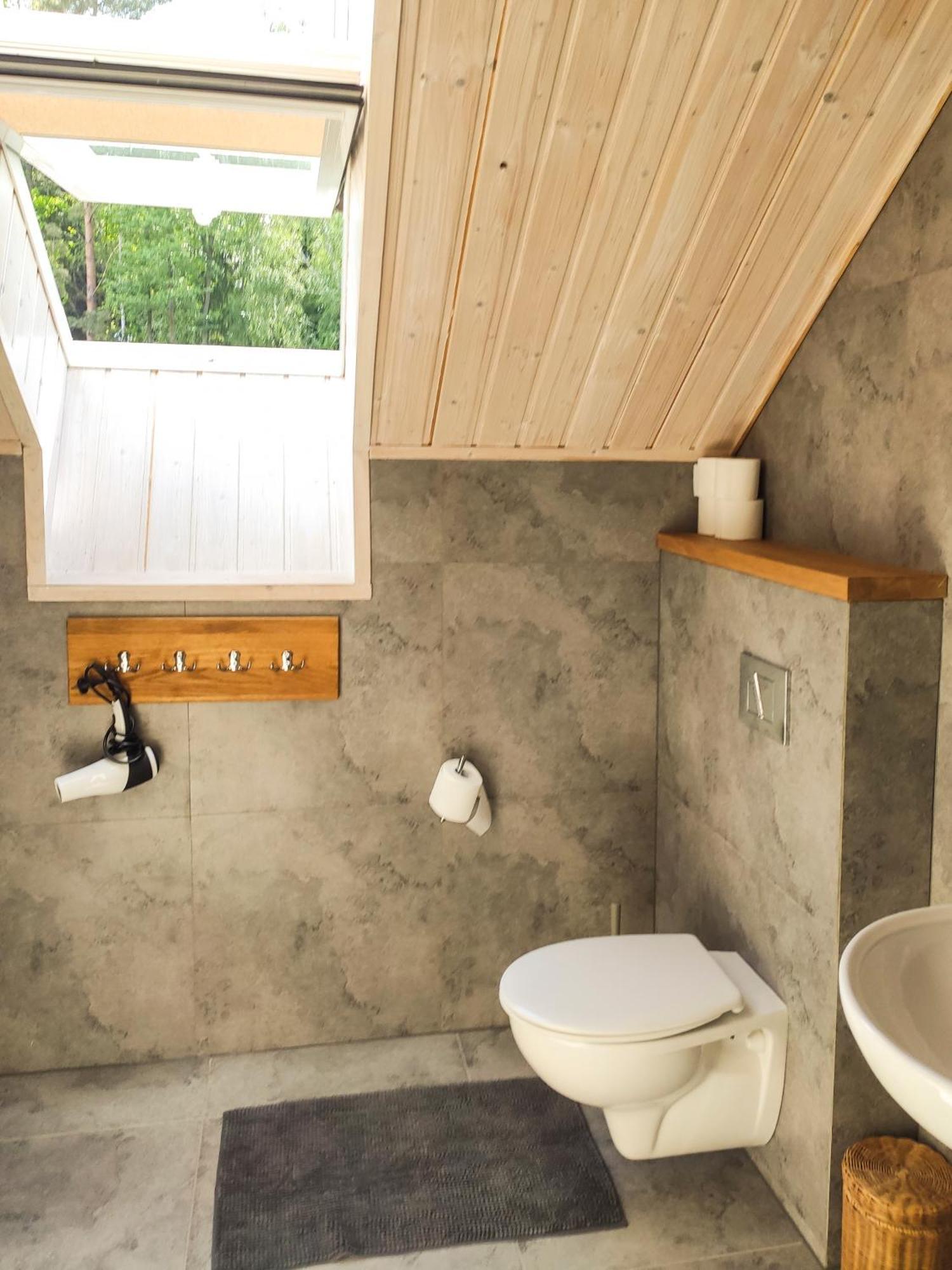 Mazursko - Komfortowe Apartamenty Nad Jeziorem, Sauna, Kominki Na Parterze Kretowiny Camera foto