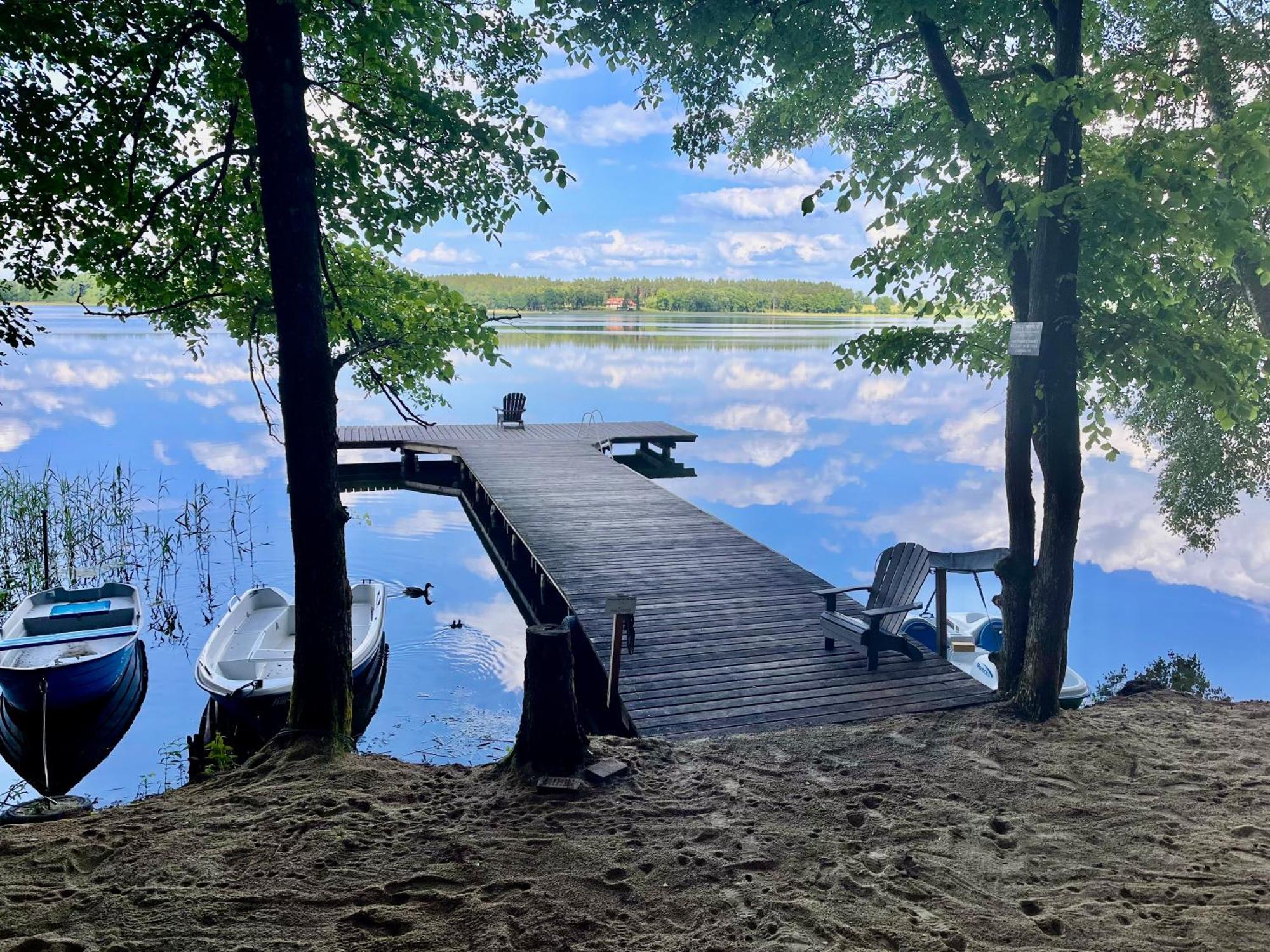 Mazursko - Komfortowe Apartamenty Nad Jeziorem, Sauna, Kominki Na Parterze Kretowiny Esterno foto